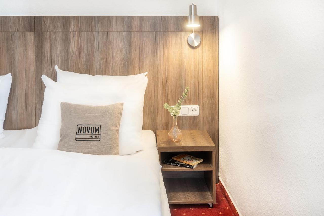 Hotel Leonet Cologne Exterior photo