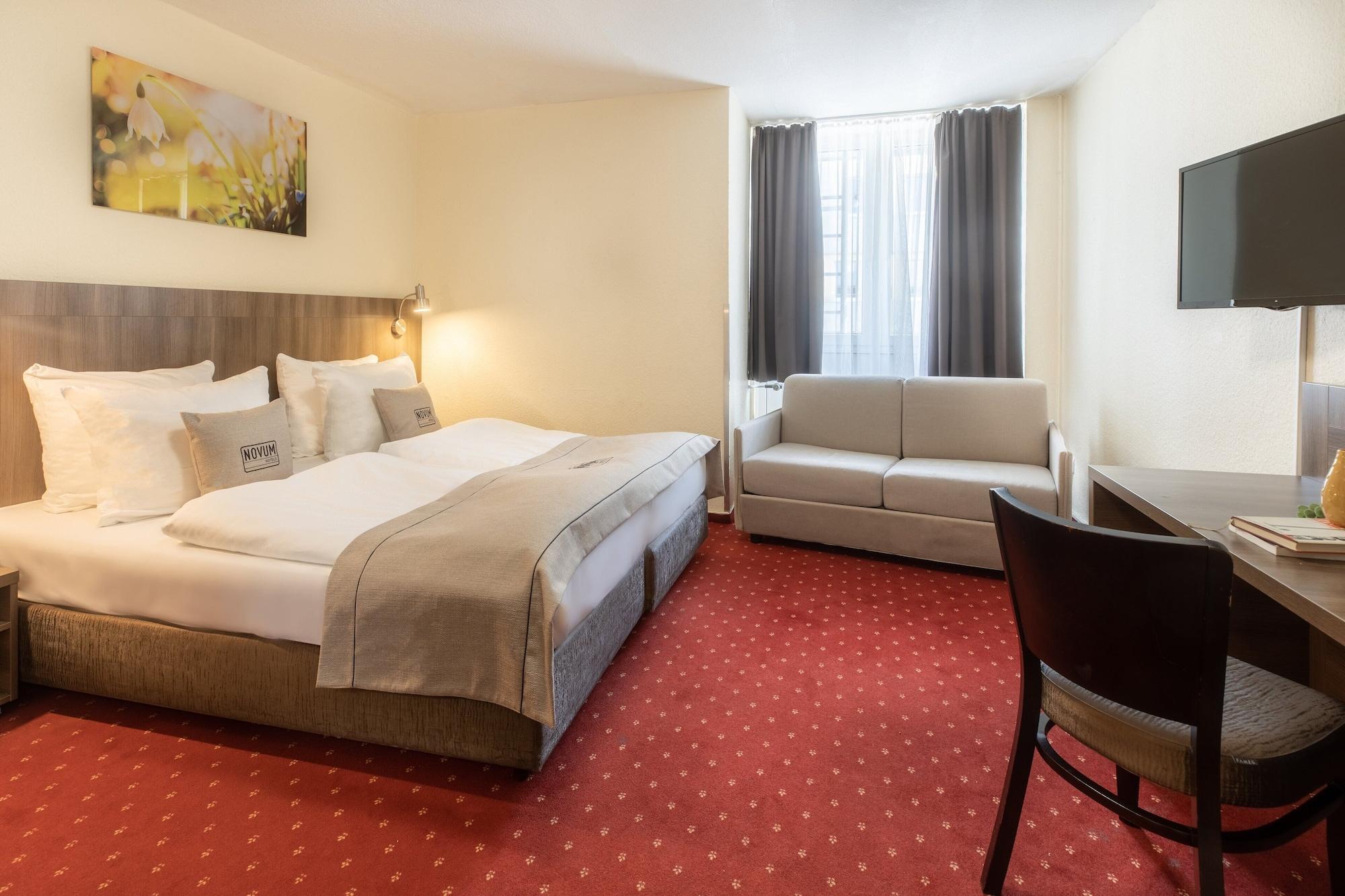Hotel Leonet Cologne Exterior photo