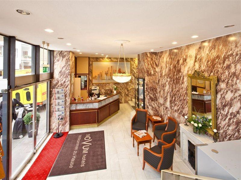 Hotel Leonet Cologne Exterior photo